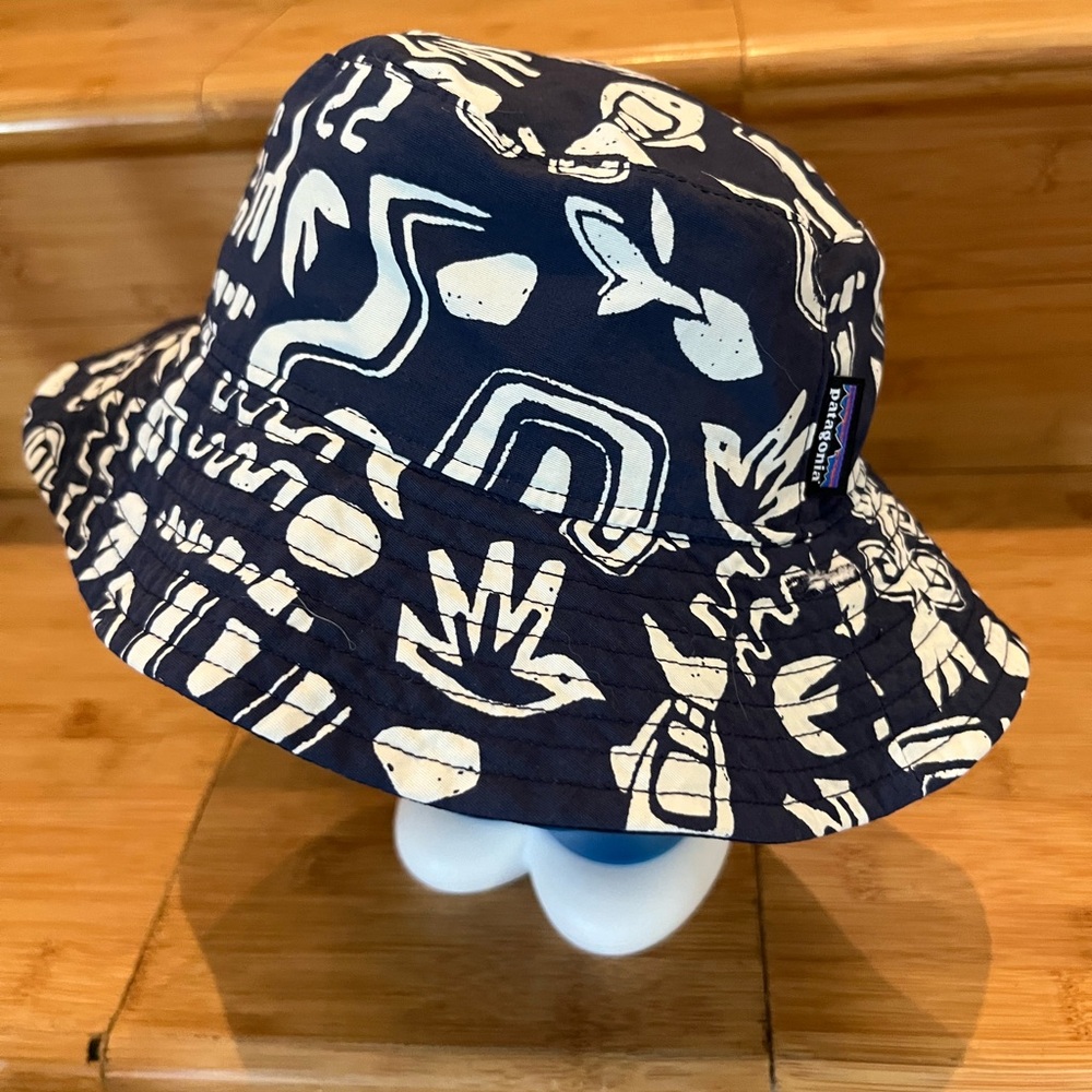 Patagonia baby sun hat